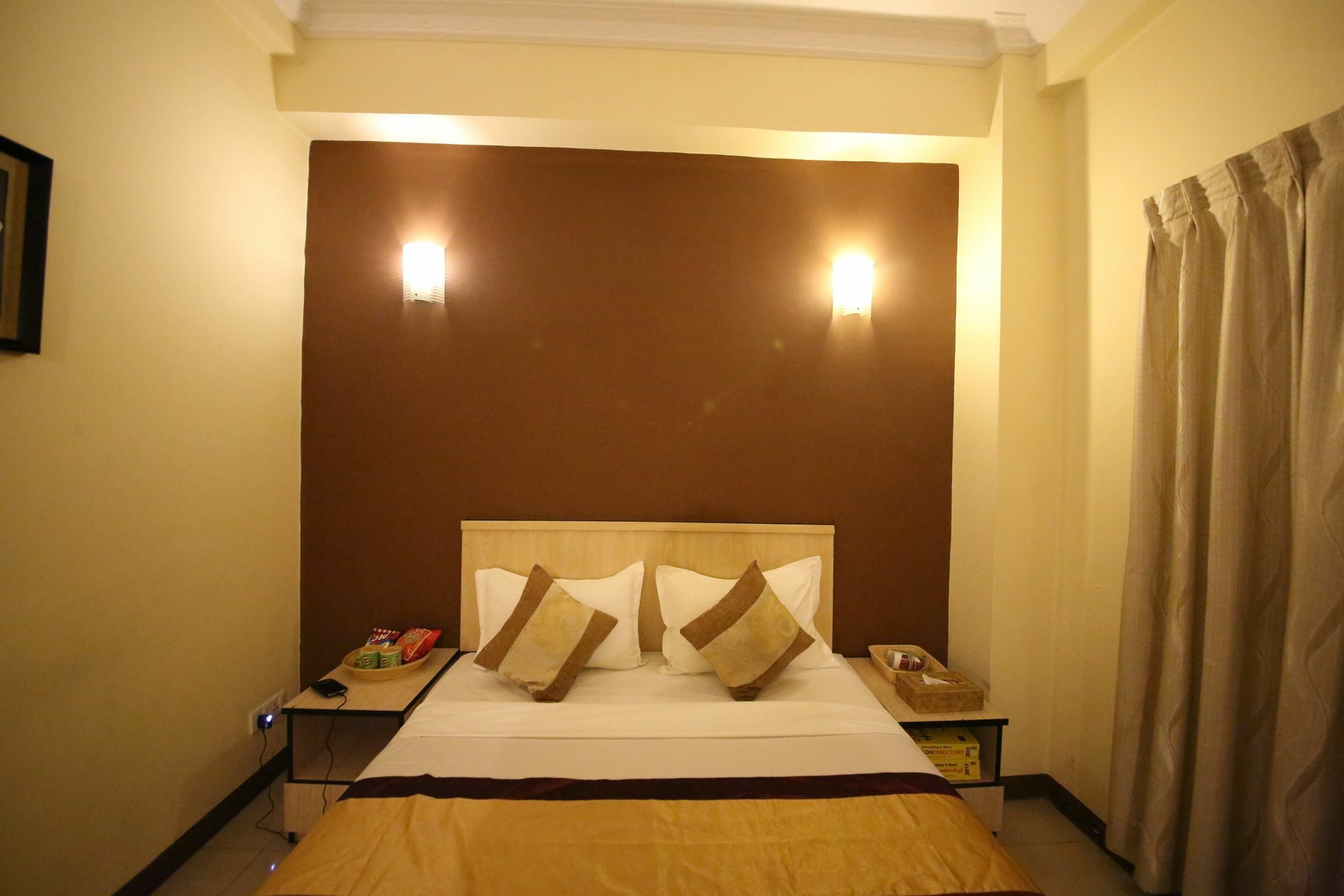 Hotel 72 Rangoon Buitenkant foto